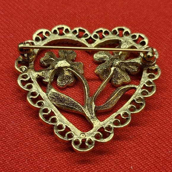 VTG Open Gold Tone Filigree Heart Floral  Faux Pearl Center Pin Brooch - Picture 10 of 11